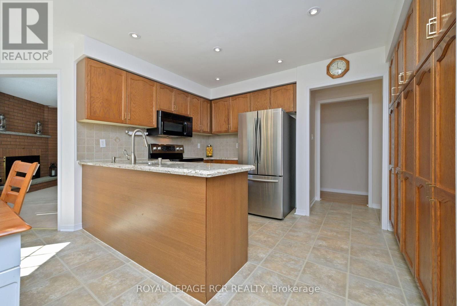 1 Bayberry Road, Mono, Ontario  L9W 6G5 - Photo 7 - X12362965