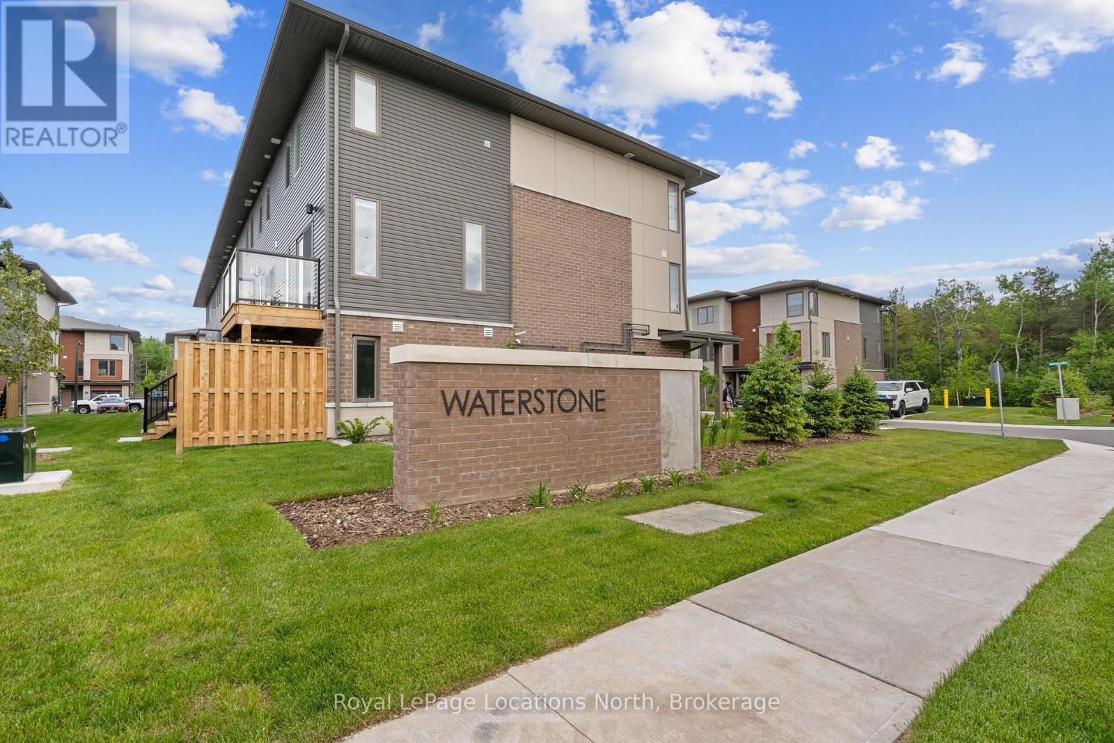 81 Winters Crescent, Collingwood, Ontario  L9Y 5T1 - Photo 2 - S12362980