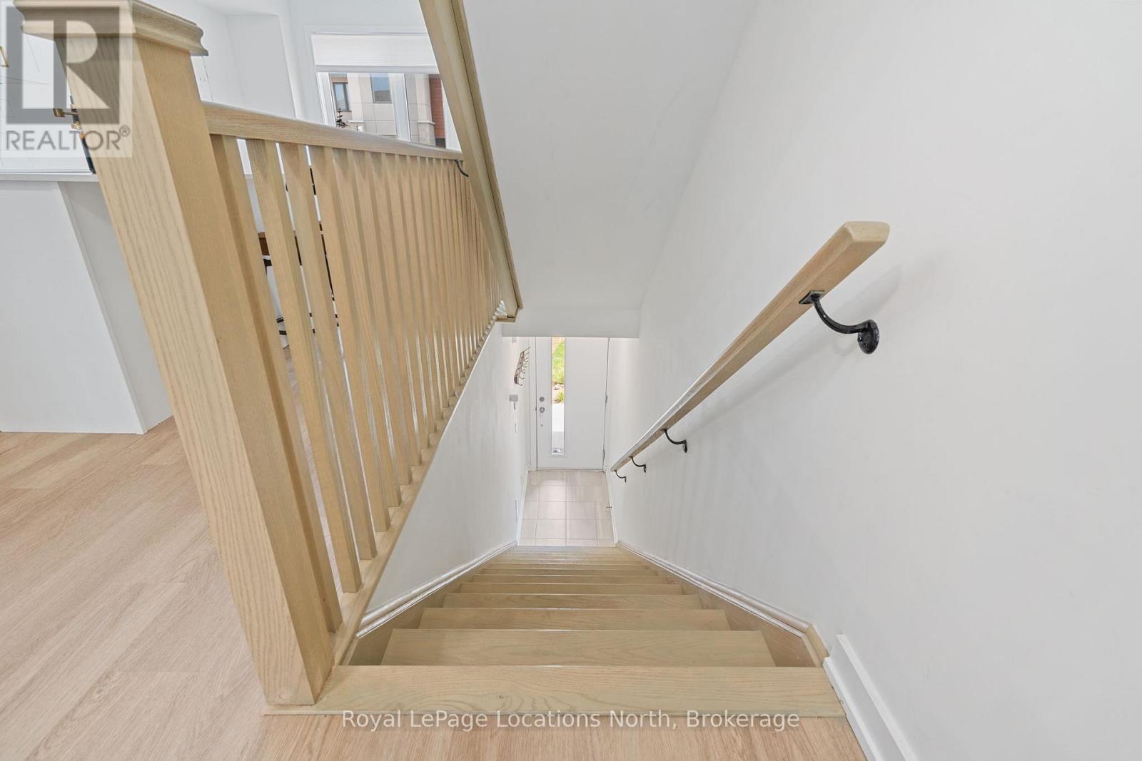 81 Winters Crescent, Collingwood, Ontario  L9Y 5T1 - Photo 6 - S12362980