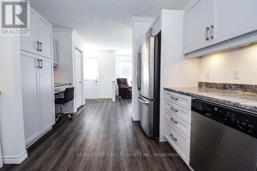 4585 Rachael Lane, Lincoln, Ontario  L3J 0W1 - Photo 18 - X12362992