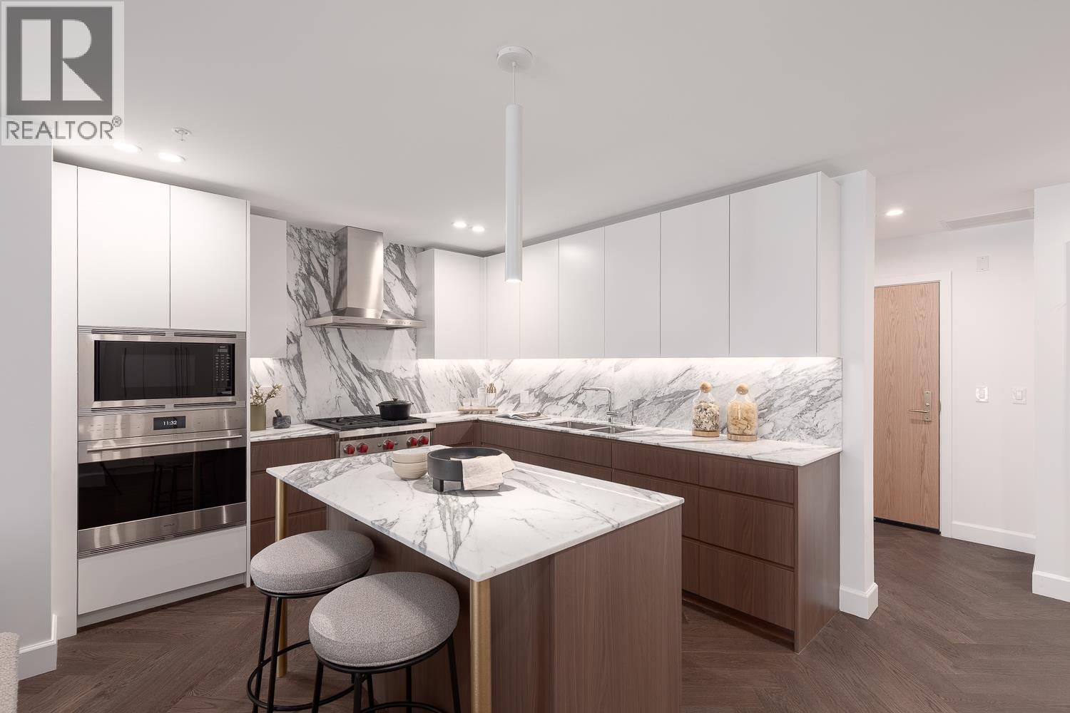 Property at 406 3668 W 10TH AVENUE image 3