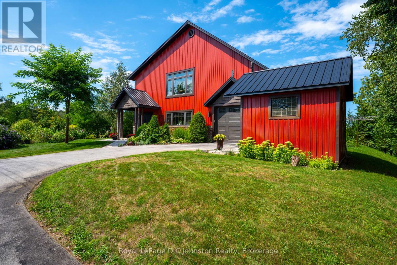 11 Lake Drive, South Bruce Peninsula, Ontario  N0H 1A0 - Photo 34 - X12362970