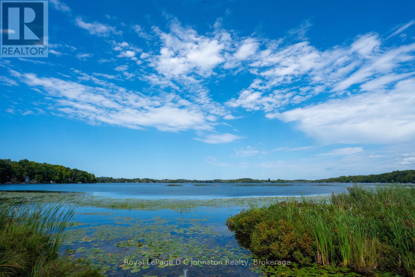 11 Lake Drive, South Bruce Peninsula, Ontario  N0H 1A0 - Photo 38 - X12362970