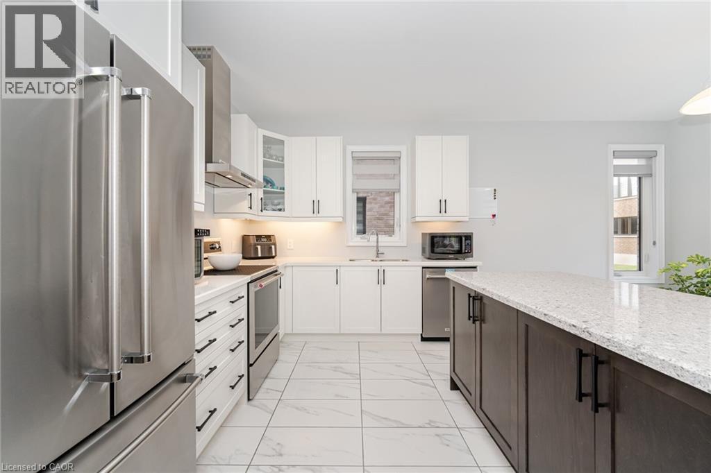 37 Periwinkle Road, Springwater, Ontario  L9X 2C8 - Photo 15 - 40763310