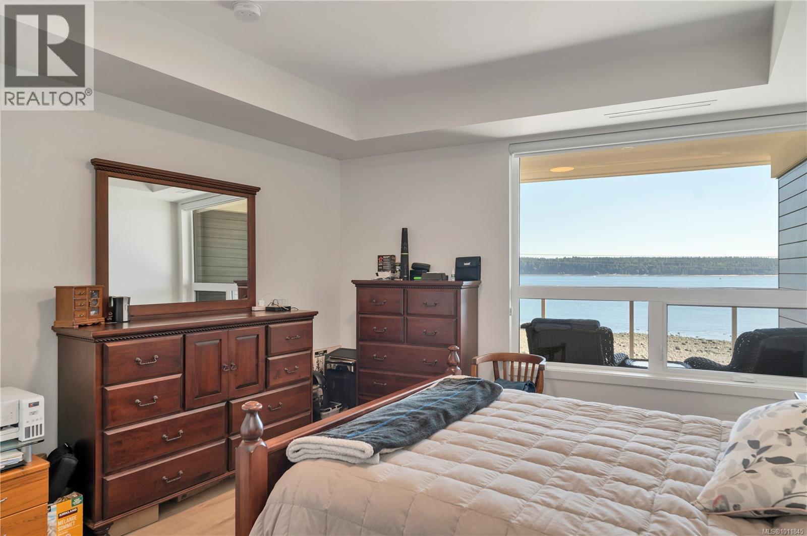 402 536 Island Hwy S, Campbell River, British Columbia  V9W 1A5 - Photo 11 - 1011845