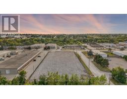 797 WILSON ROAD S, Oshawa, Ontario