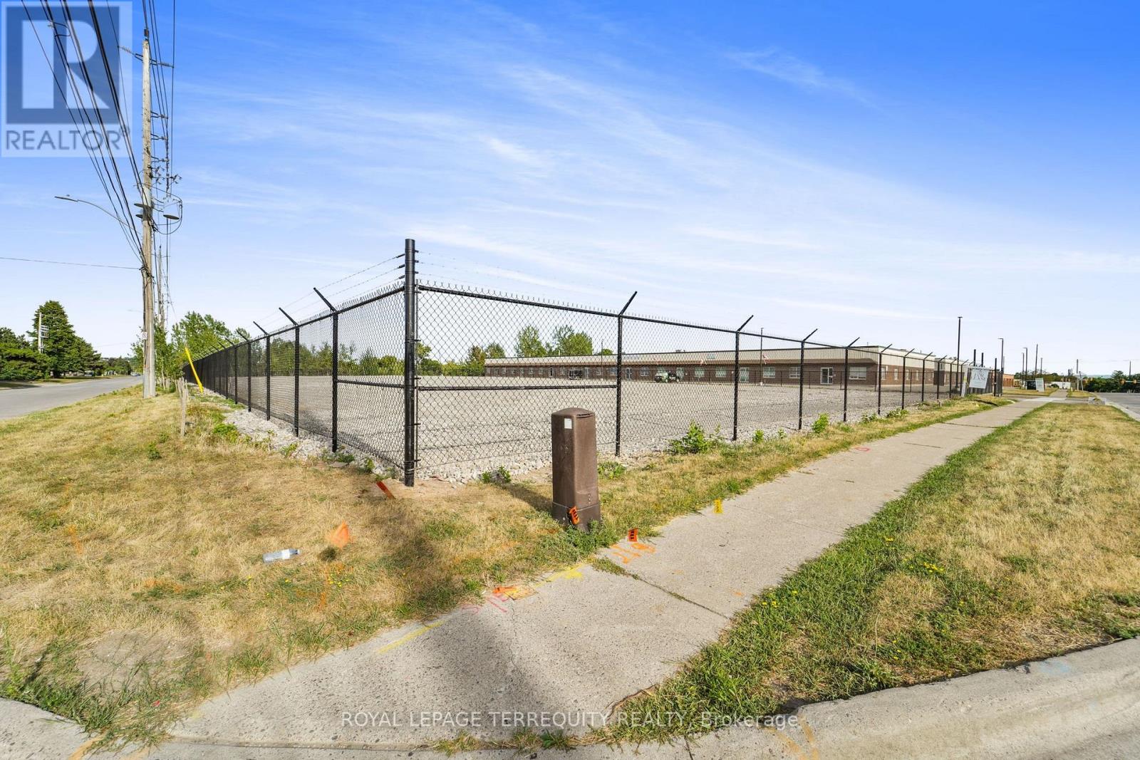 797 Wilson Road S, Oshawa, Ontario  L1H 3V9 - Photo 4 - E12362872
