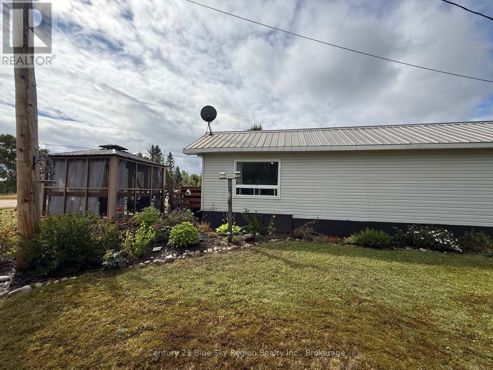 B - 15 Church Road, Unorganized Townships, Ontario  P0H 2A0 - Photo 28 - X12362968