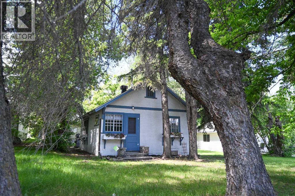 4738 50 Street E, sylvan lake, Alberta