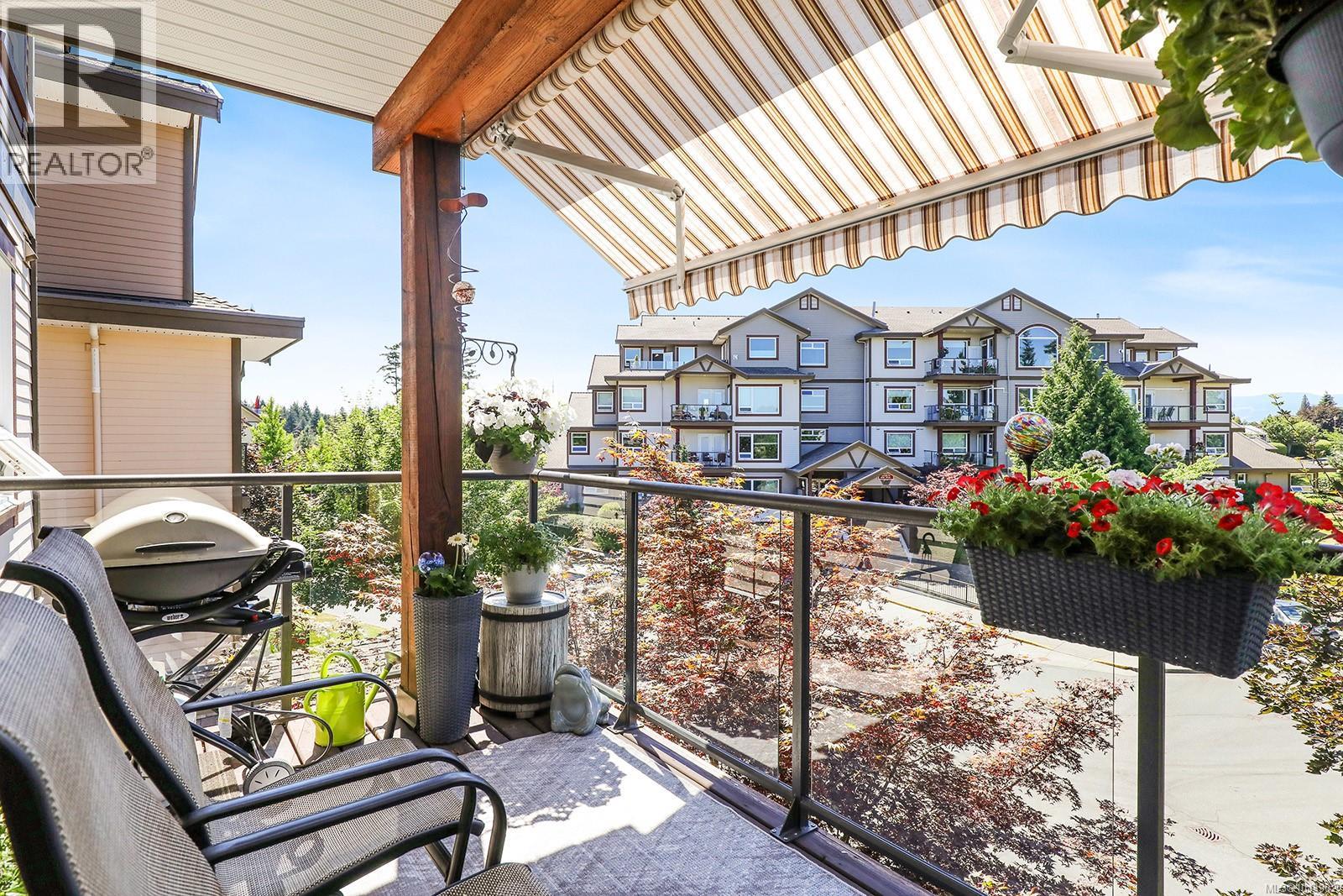 336 3666 Royal Vista Way, Courtenay, British Columbia  V9N 9X8 - Photo 7 - 1011902