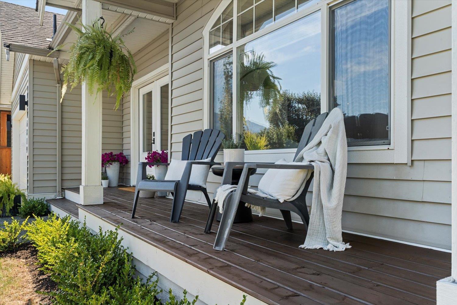 6819 School Lane, Sardis East Vedder, Chilliwack, British Columbia  V2R 5T1 - Photo 4 - R3040137