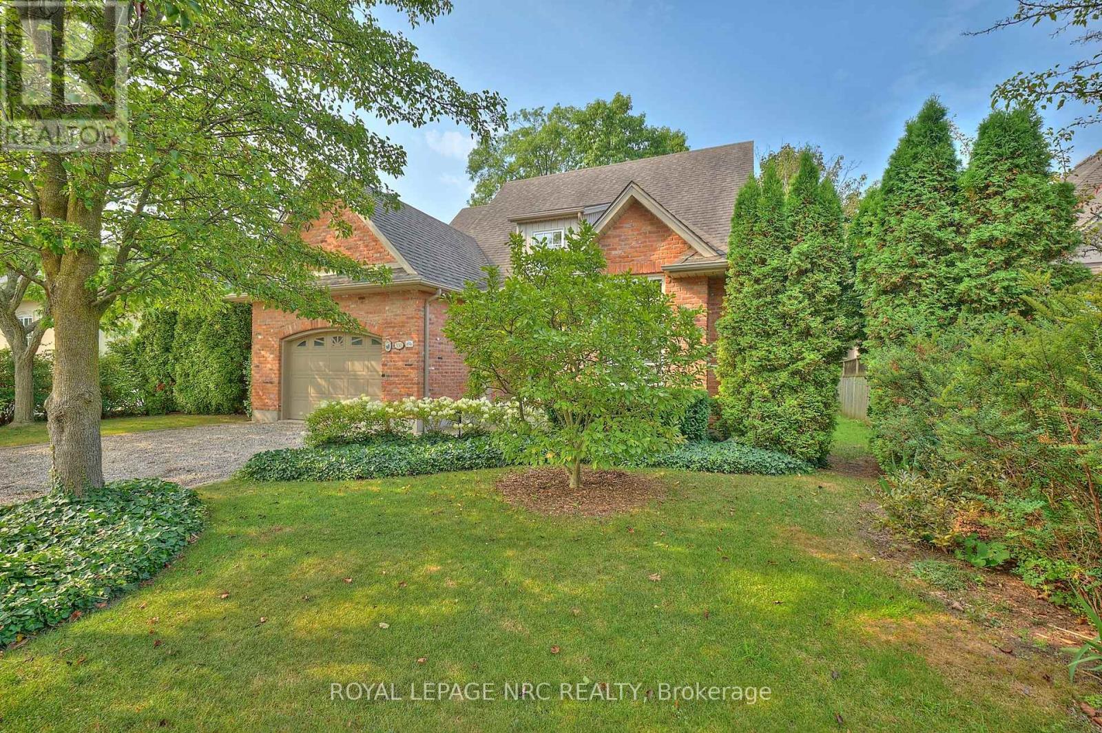 Property at 330 JOHN STREET W image 2