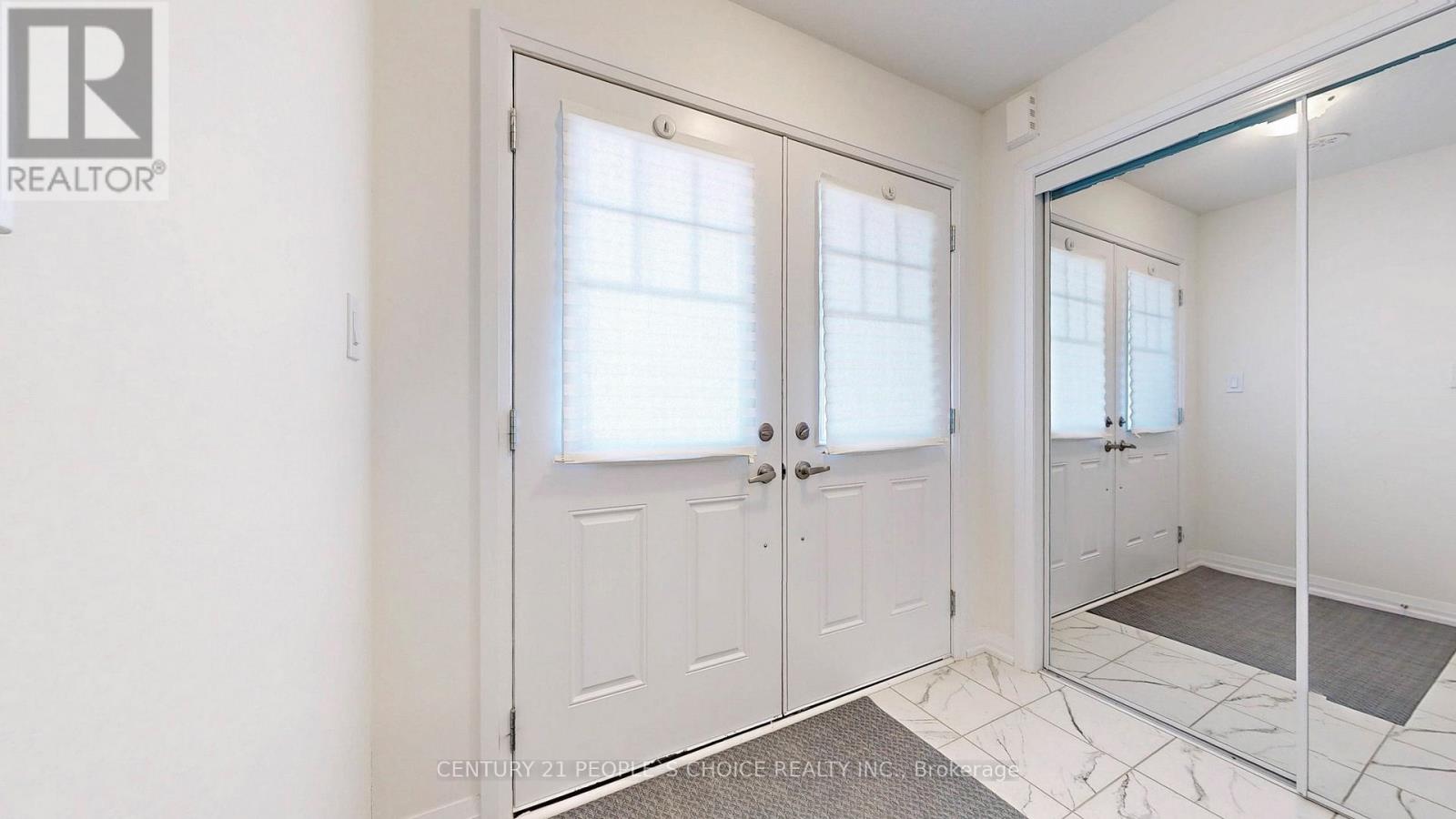 19 Central Market Drive, Haldimand, Ontario  N3W 0J3 - Photo 23 - X12362866