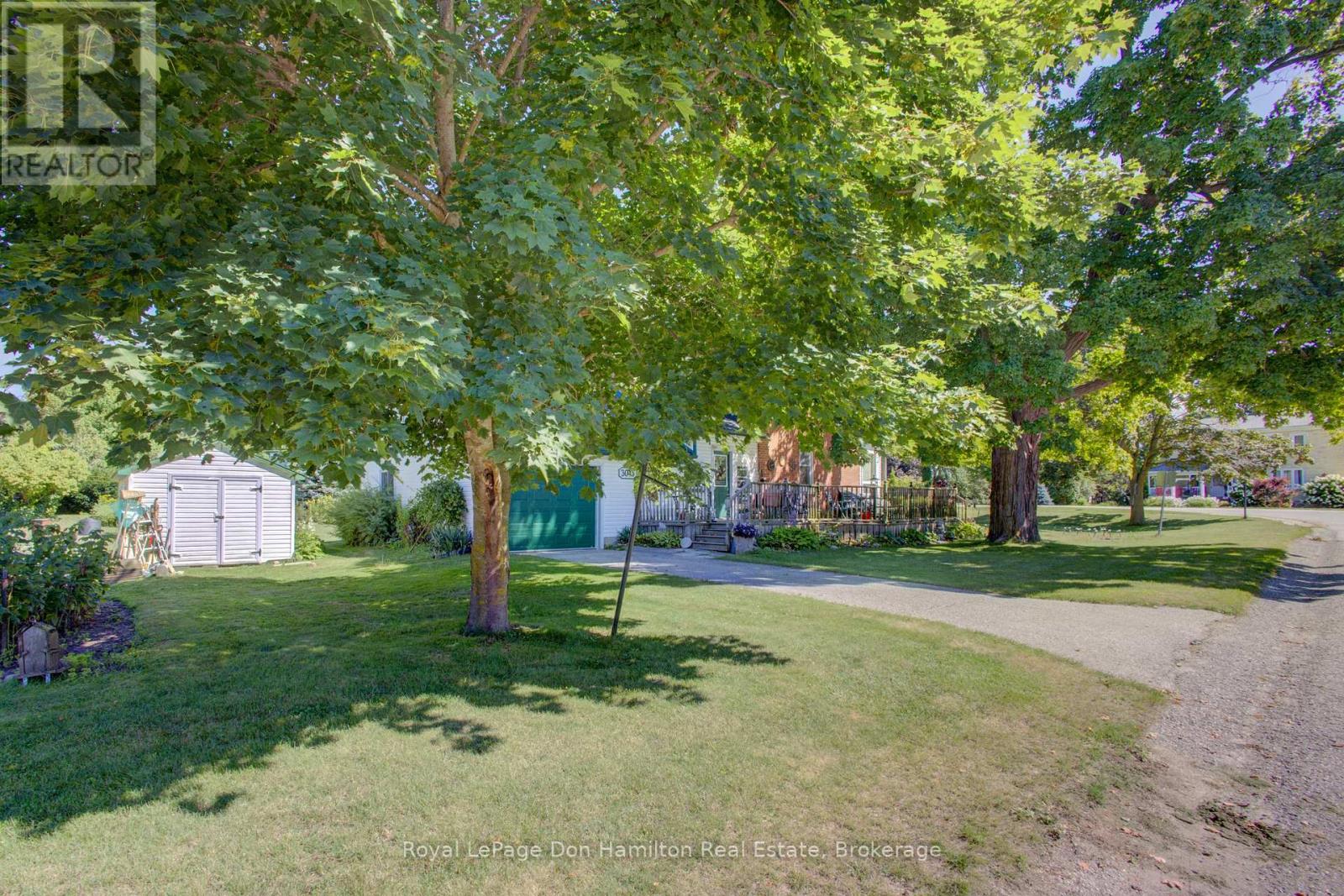 3045 Station Road, Howick, Ontario  N0G 1V0 - Photo 2 - X12363066