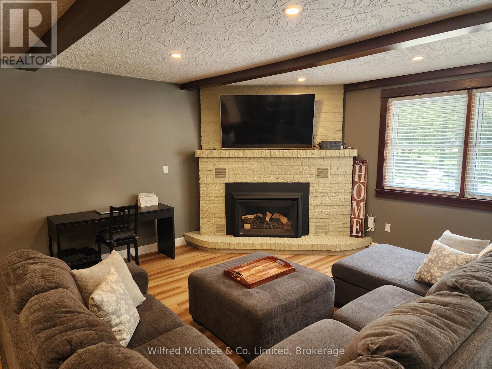 27 William Street N, Minto, Ontario  N0G 1M0 - Photo 19 - X12363105
