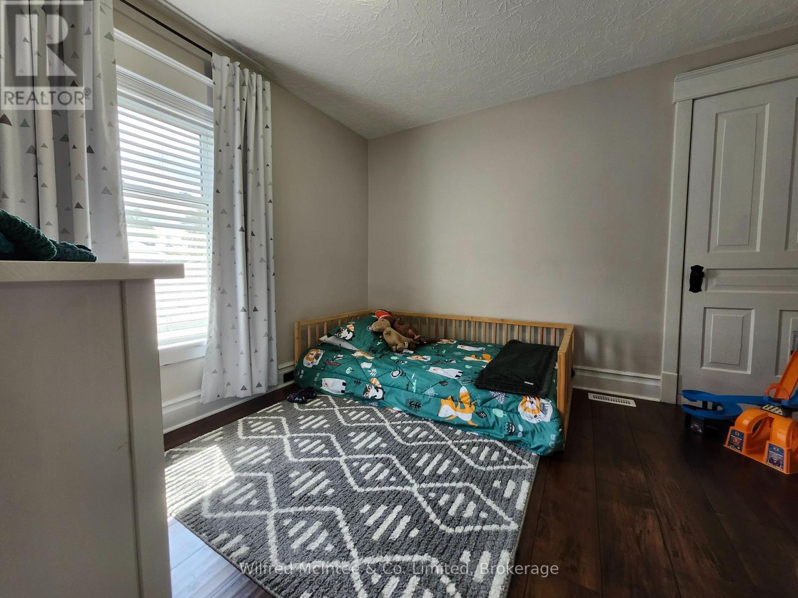 27 William Street N, Minto, Ontario  N0G 1M0 - Photo 27 - X12363105