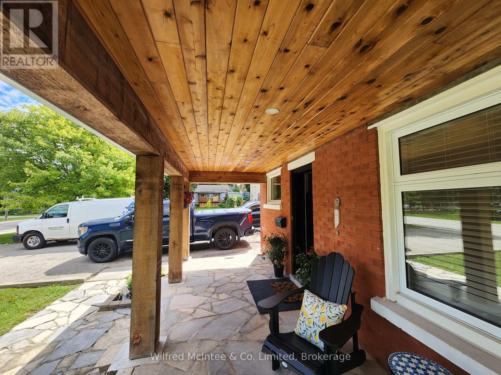27 William Street N, Minto, Ontario  N0G 1M0 - Photo 4 - X12363105