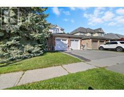 990 GLENBOURNE DRIVE