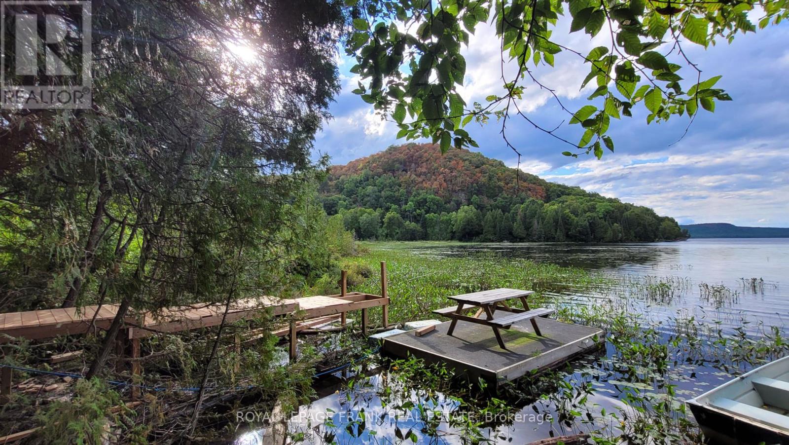 00 Elephant Lake, Dysart Et Al, Ontario  K0L 1M0 - Photo 2 - X12363026