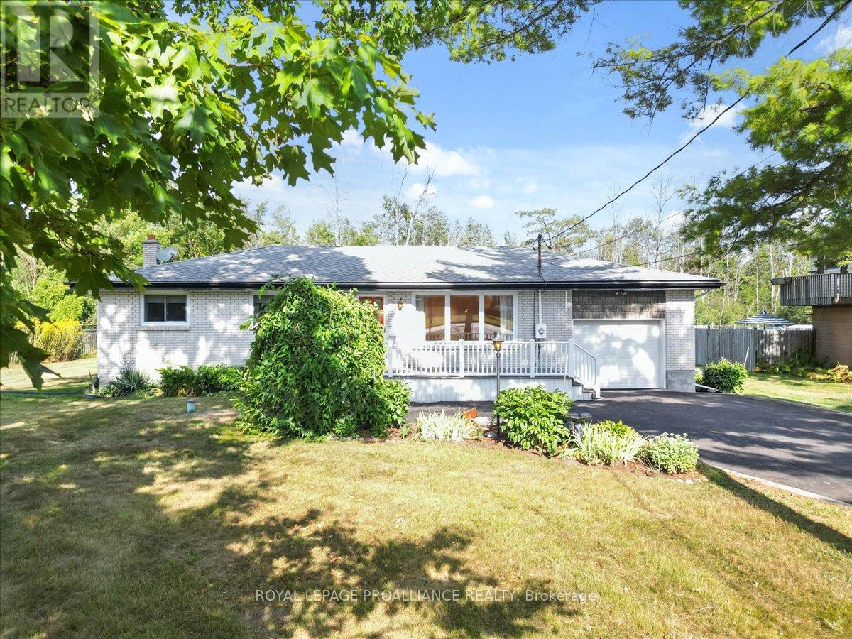 89 Point Anne Road, Belleville, Ontario  K8N 4Z4 - Photo 2 - X12363076
