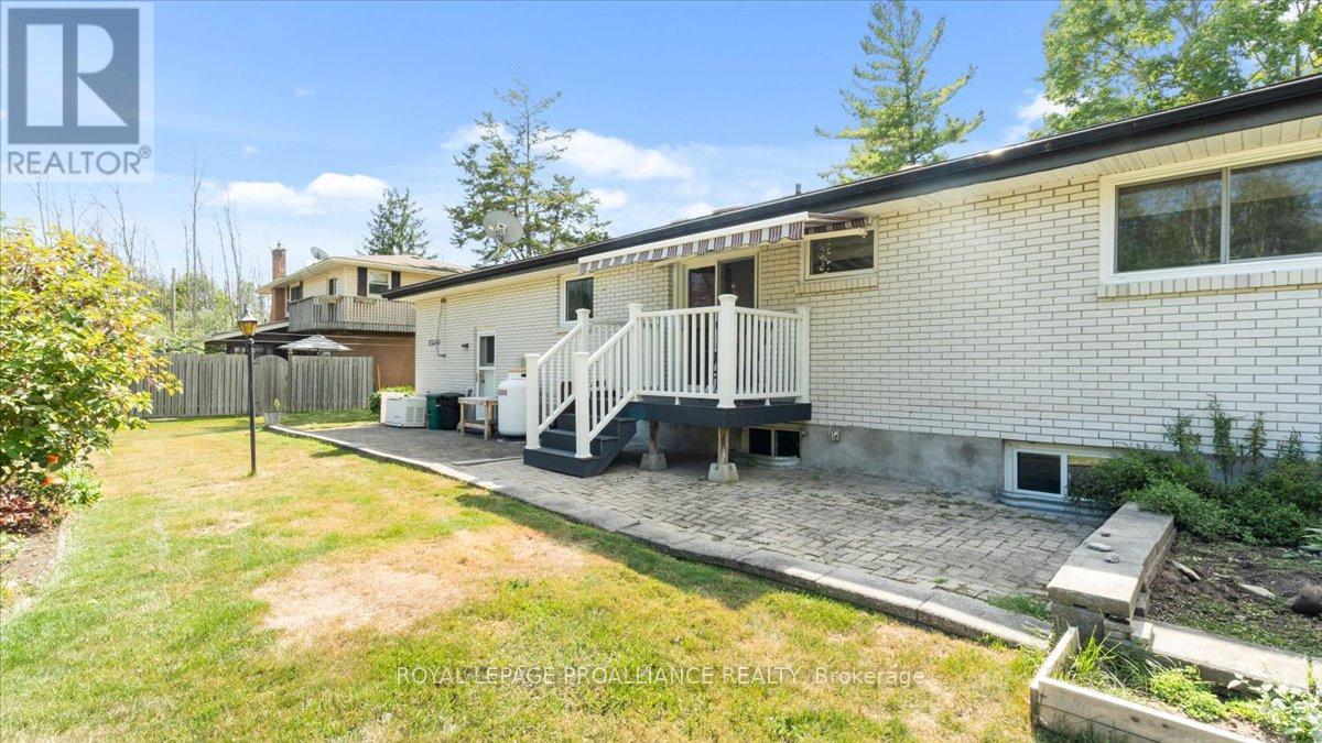 89 Point Anne Road, Belleville, Ontario  K8N 4Z4 - Photo 30 - X12363076