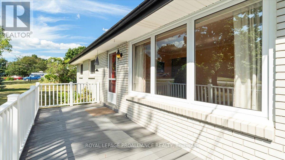 89 Point Anne Road, Belleville, Ontario  K8N 4Z4 - Photo 44 - X12363076