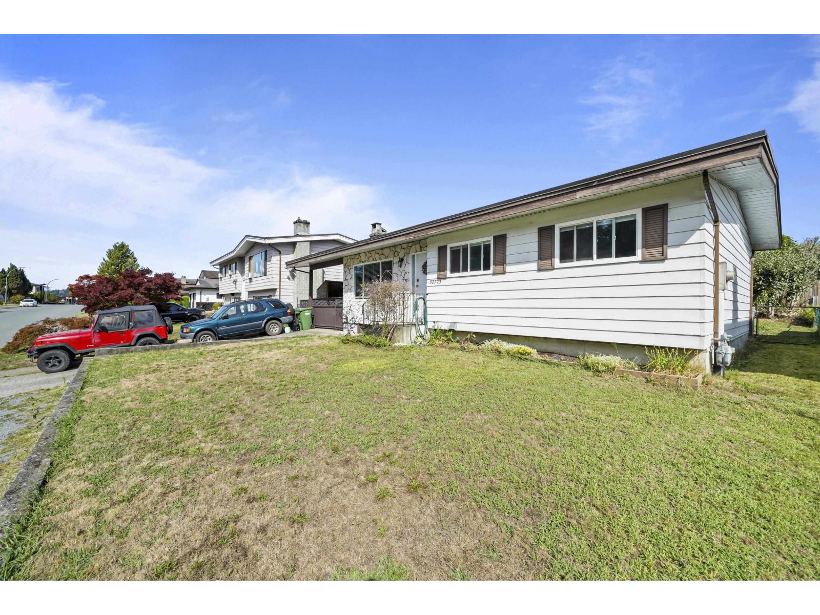 32773 Chehalis Drive, Abbotsford, British Columbia  V2T 4Y9 - Photo 5 - R3039998