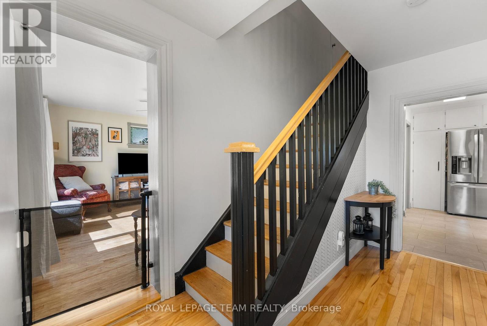 212 Prince Street W, Renfrew, Ontario  K7V 2V7 - Photo 7 - X12363102