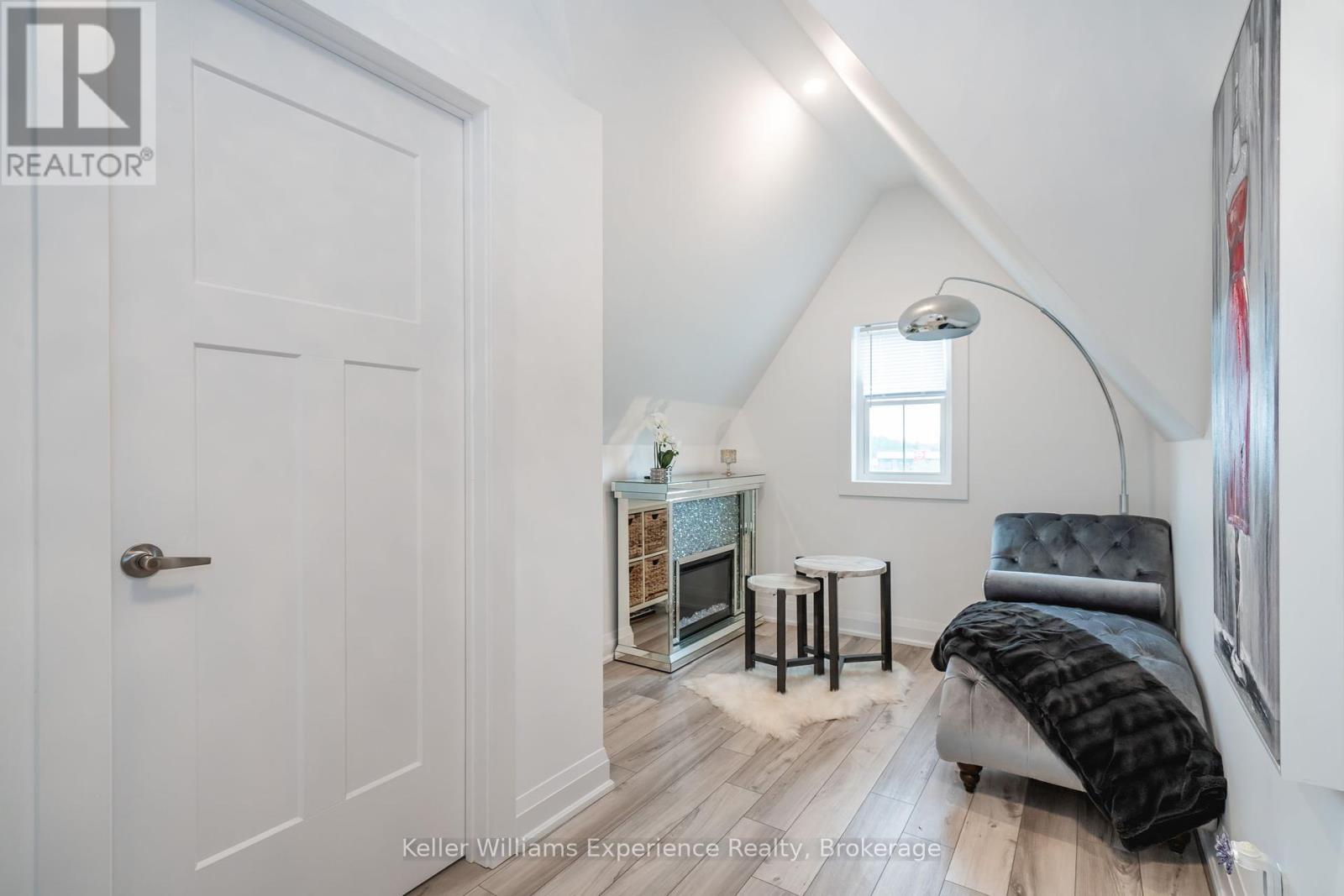 30 Samantha Lane, Midland, Ontario  L4R 0H4 - Photo 16 - S12313850