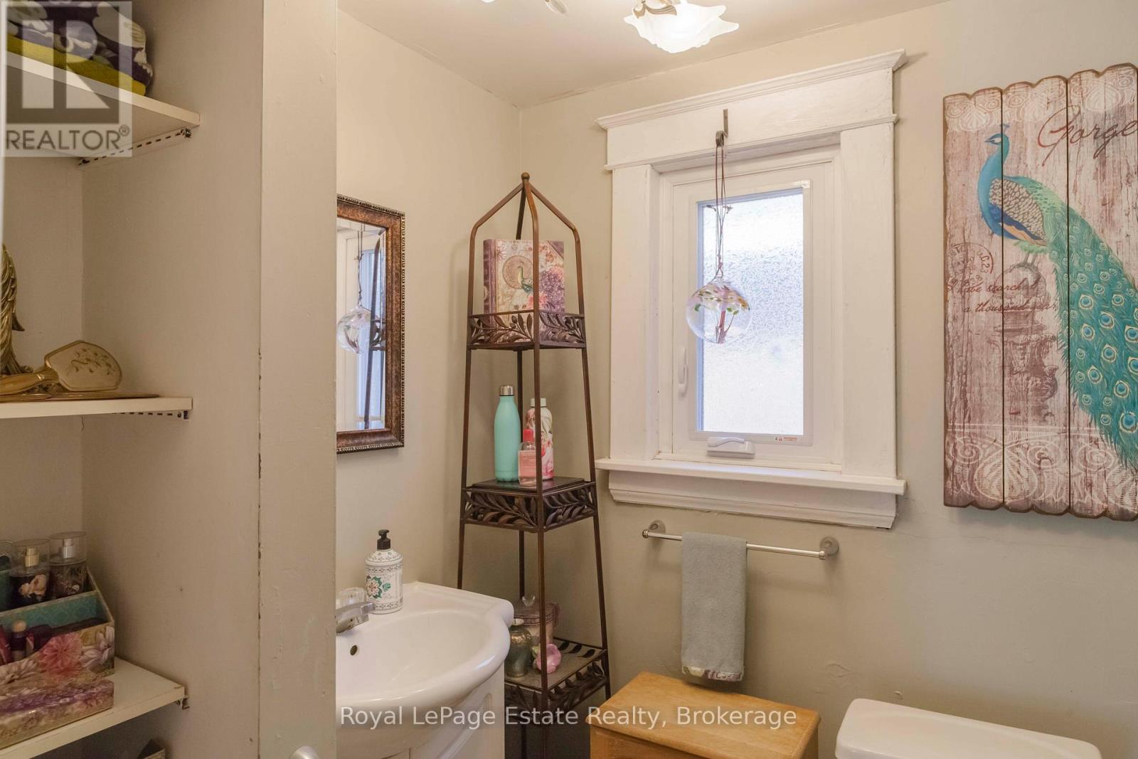 333 12th Street E, Owen Sound, Ontario  N4K 1W1 - Photo 26 - X12361610