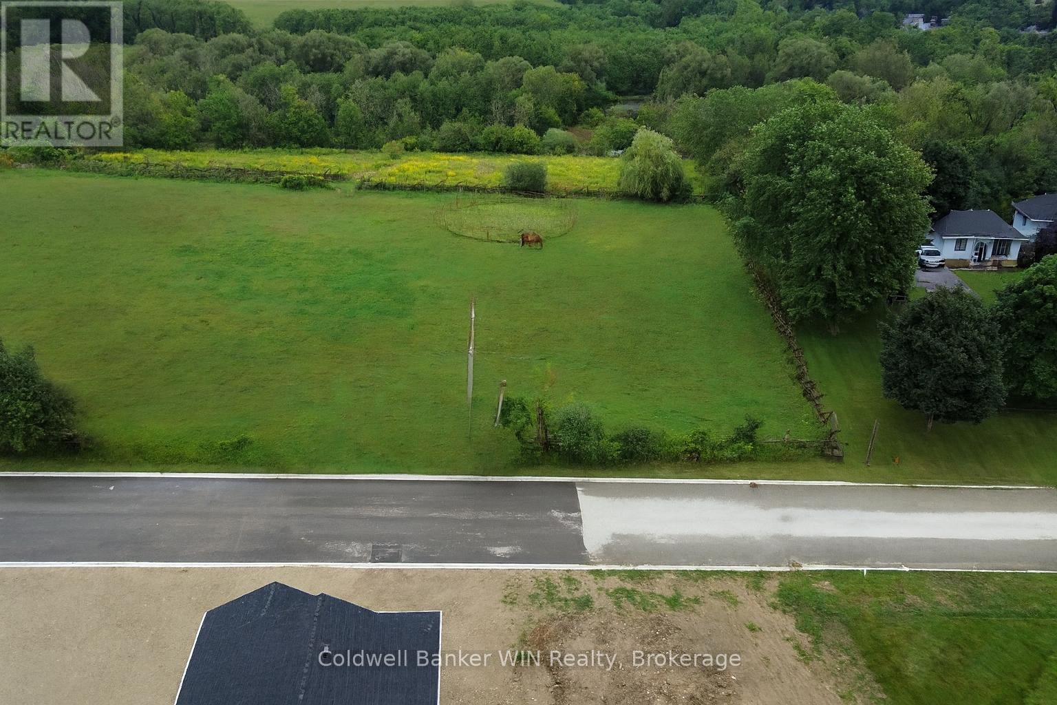 647 Martin Street, Wellington North, Ontario  N0G 2L3 - Photo 36 - X12363004