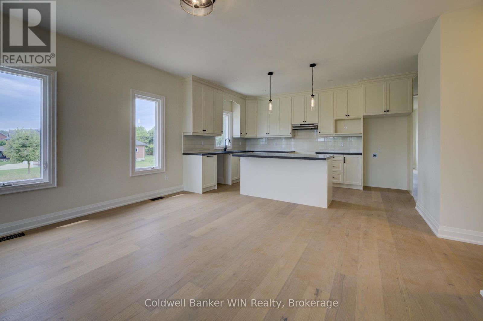 647 Martin Street, Wellington North, Ontario  N0G 2L3 - Photo 8 - X12363004