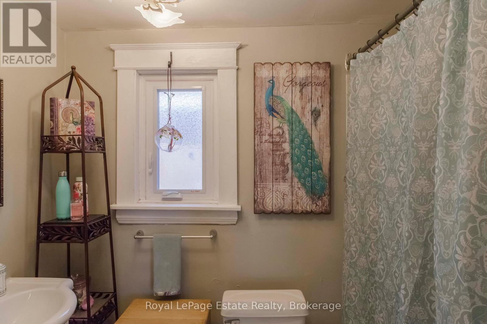 333 12th Street E, Owen Sound, Ontario  N4K 1W1 - Photo 25 - X12361610