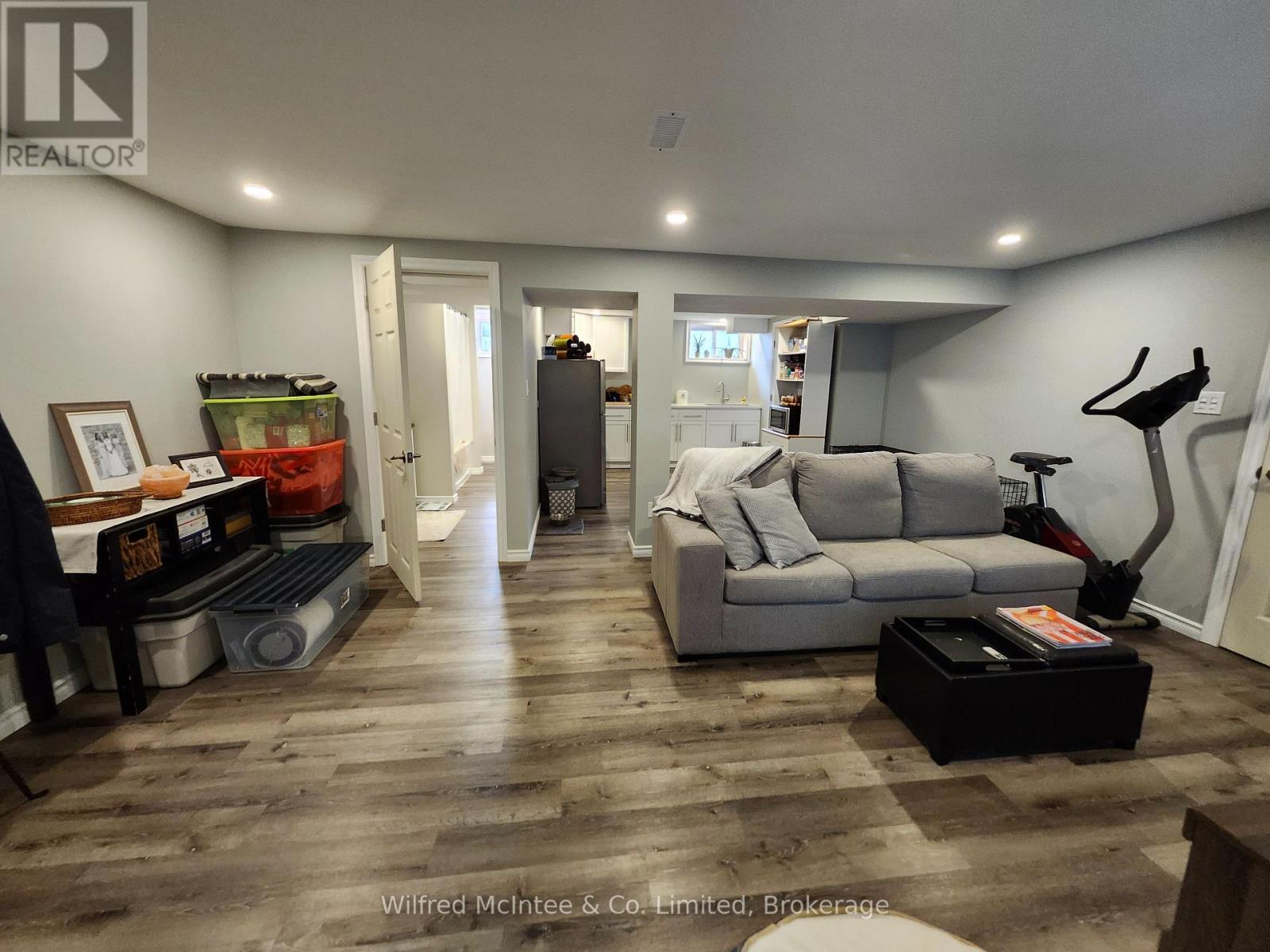 27 William Street N, Minto, Ontario  N0G 1M0 - Photo 34 - X12363105