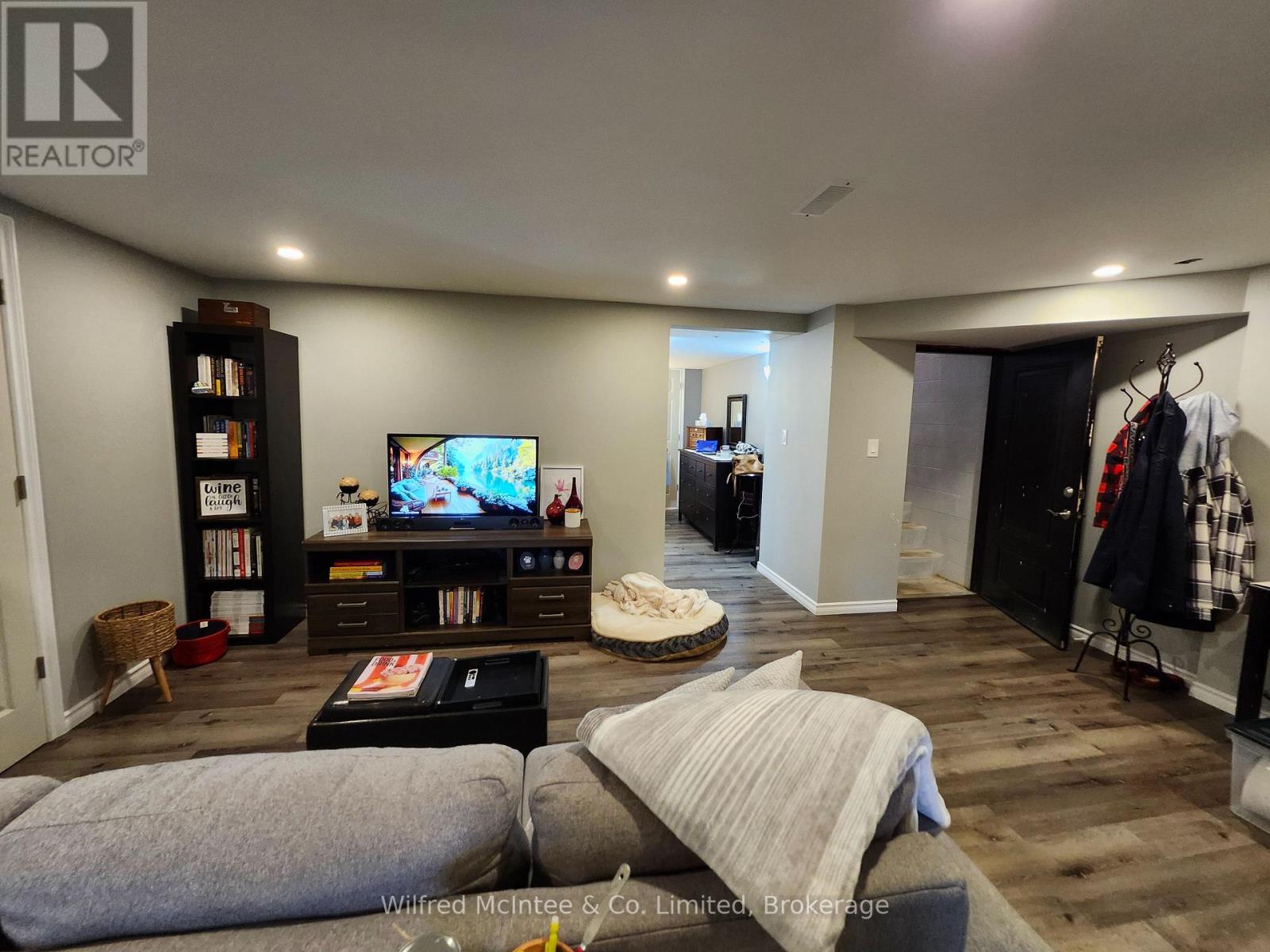 27 William Street N, Minto, Ontario  N0G 1M0 - Photo 31 - X12363105