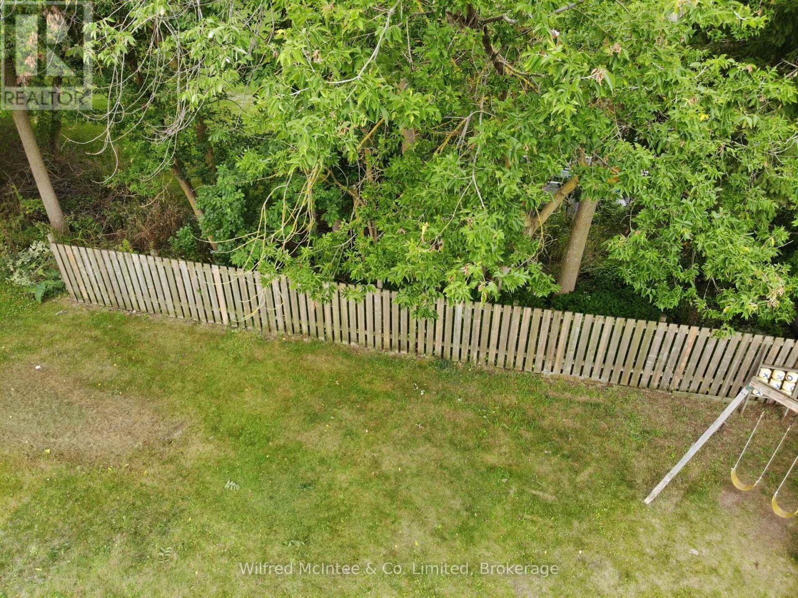 27 William Street N, Minto, Ontario  N0G 1M0 - Photo 41 - X12363105