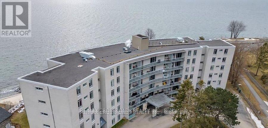 209 - 1 Mowat Avenue, Kingston, Ontario  K7M 1J8 - Photo 2 - X12362969