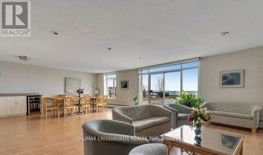 209 - 1 Mowat Avenue, Kingston, Ontario  K7M 1J8 - Photo 32 - X12362969
