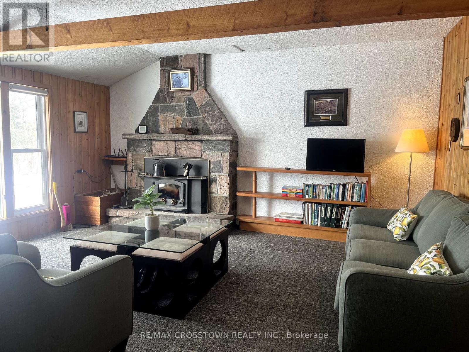 5 Forsyth's Road, Carling, Ontario  P0G 1G0 - Photo 11 - X12363009