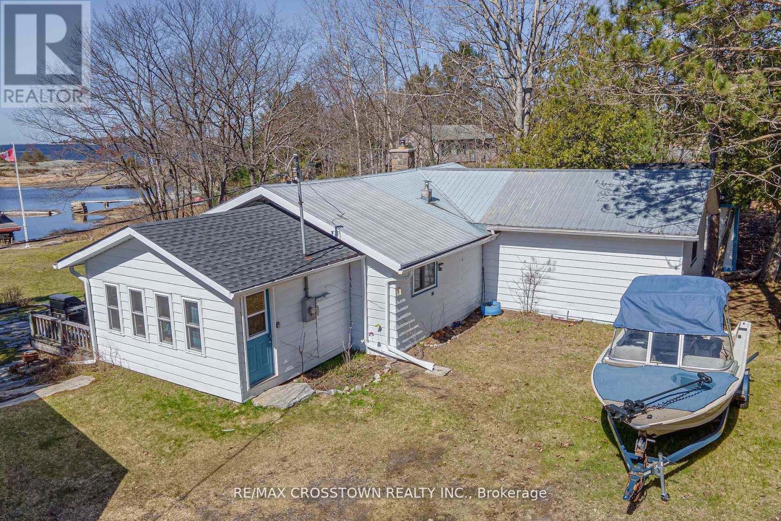 5 Forsyth's Road, Carling, Ontario  P0G 1G0 - Photo 3 - X12363009
