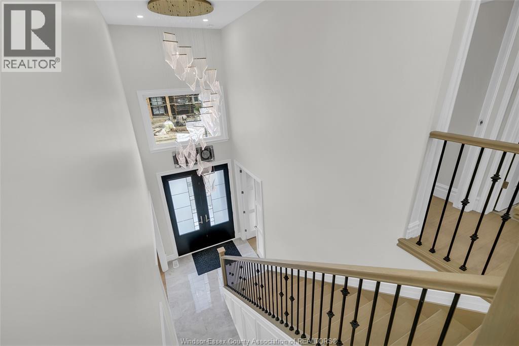 570 Orchard Crescent, Windsor, Ontario  N9E 0B2 - Photo 24 - 25021524