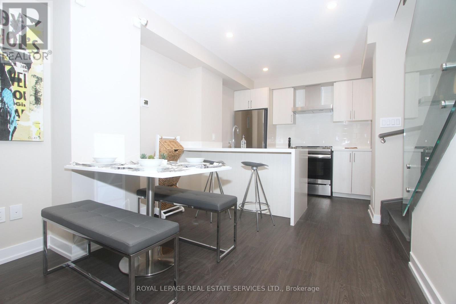 284 Bleecker Street, Toronto, Ontario  M4X 1K7 - Photo 1 - C12363116