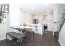 284 Bleecker Street, Toronto (North St. James Town), Ca