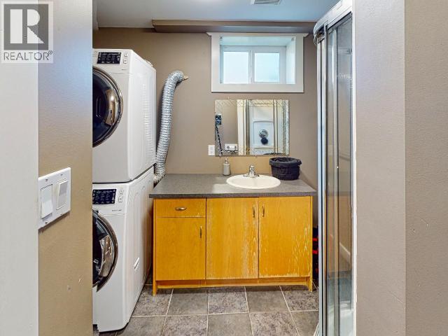 3412 Thurlow Place, Powell River, British Columbia  V8A 5G6 - Photo 26 - 19253