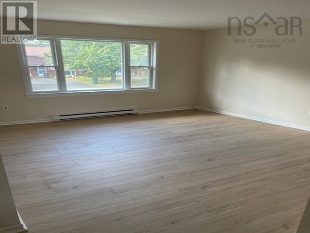 426 Renfrew Street, Dartmouth, Nova Scotia  B2Y 2M5 - Photo 5 - 202521405