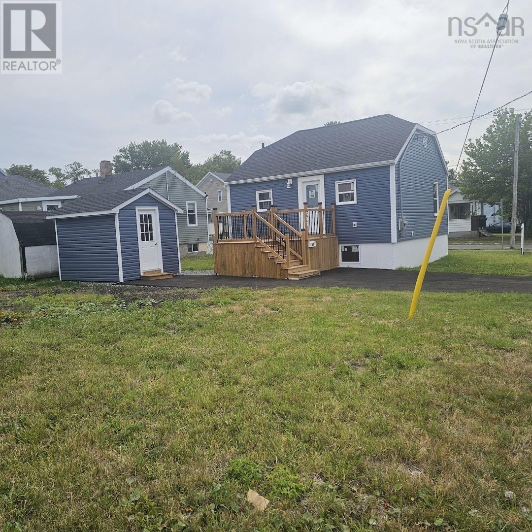 382 Chestnut Drive, Sydney, Nova Scotia  B1P 4Y8 - Photo 2 - 202521434