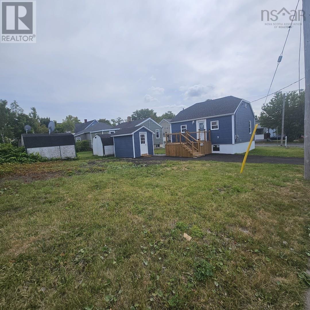 382 Chestnut Drive, Sydney, Nova Scotia  B1P 4Y8 - Photo 4 - 202521434