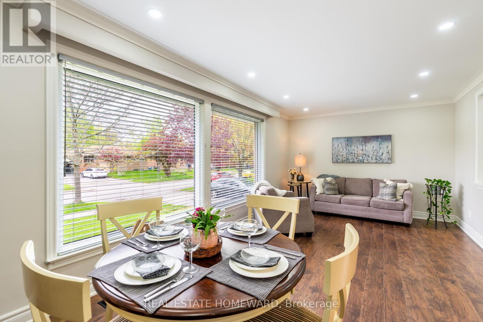 20 Woodgarden Crescent, Toronto, Ontario  M1E 3K2 - Photo 8 - E12363094