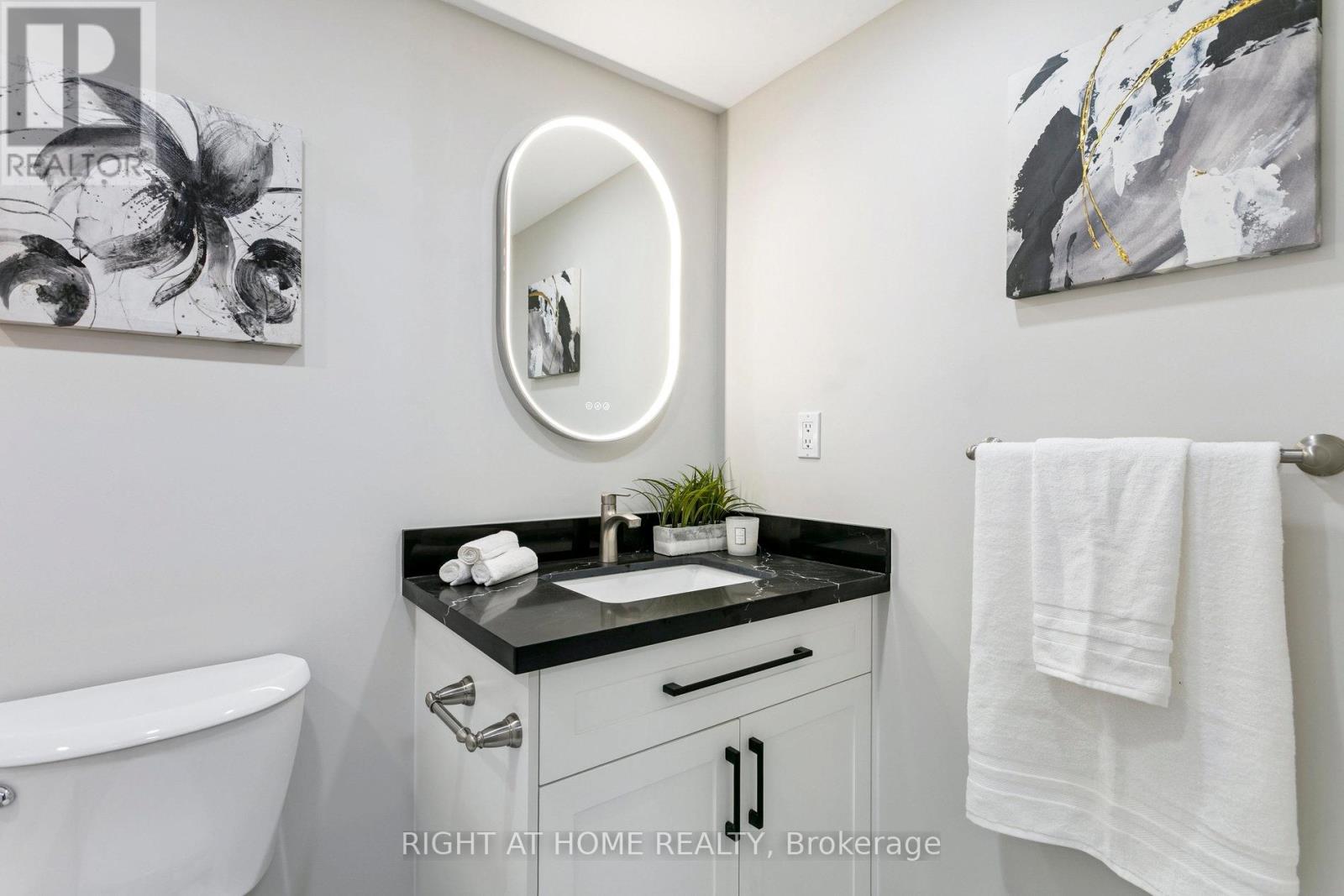 1611 - 7300 Yonge Street, Vaughan, Ontario  L4J 7Y5 - Photo 27 - N12363034