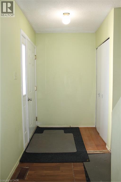 Property at 399 KEATS Way Unit# 4 image 2